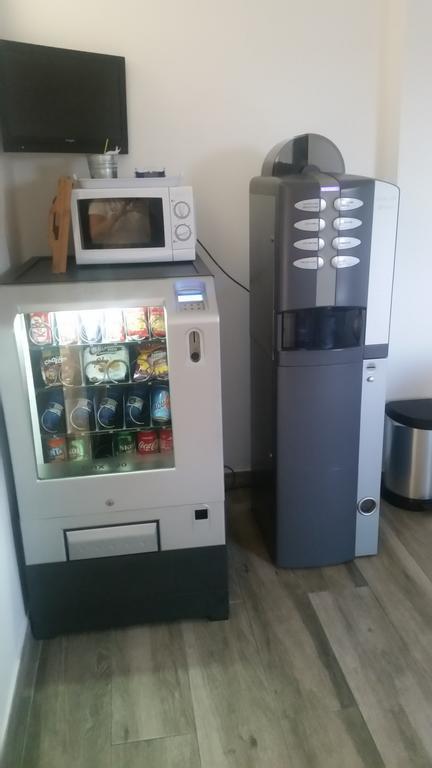 Hostal Badalona Eksteriør bilde