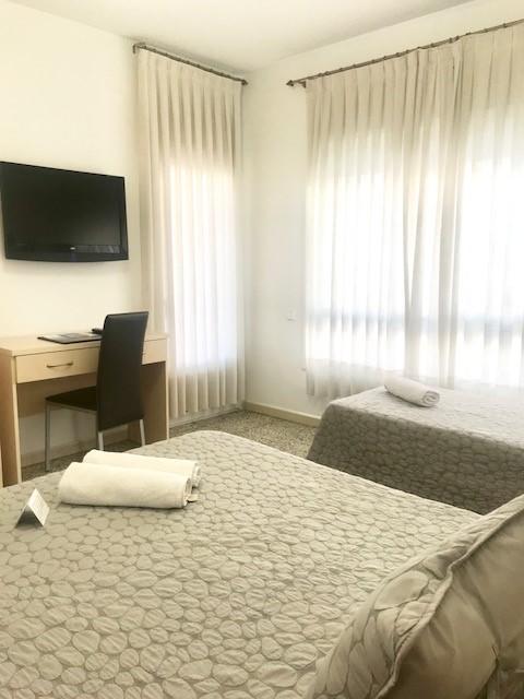 Hostal Badalona Eksteriør bilde
